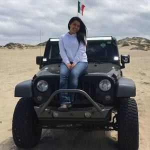 Meet your Posher, Monica